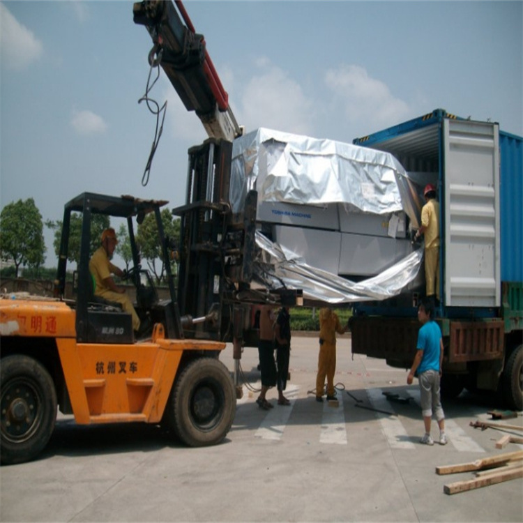 胡场镇附近的随车吊出租服务：选择指南与注意事项