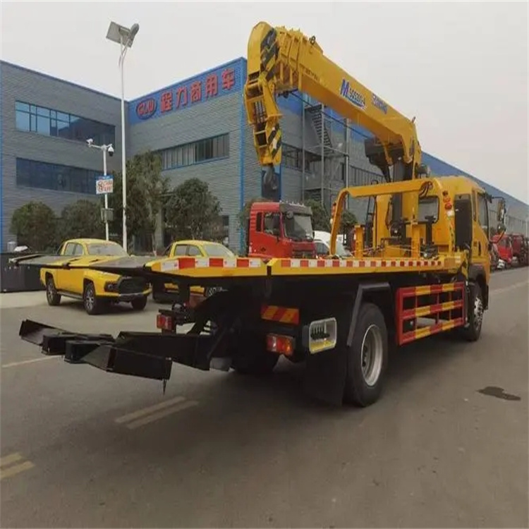 胡场镇附近小随车吊出租电话，轻松解决搬运烦恼