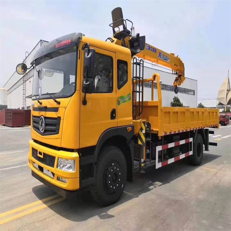 胡场镇附近找一辆随车吊出租